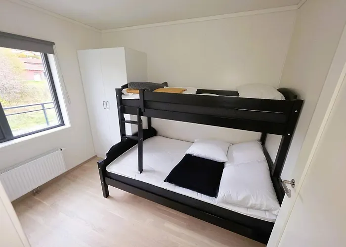 In The Center Of 402